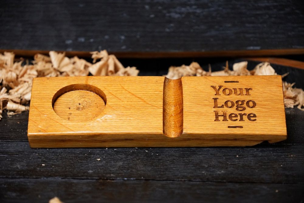 Cigar server engraved with 'Your Logo Here'
